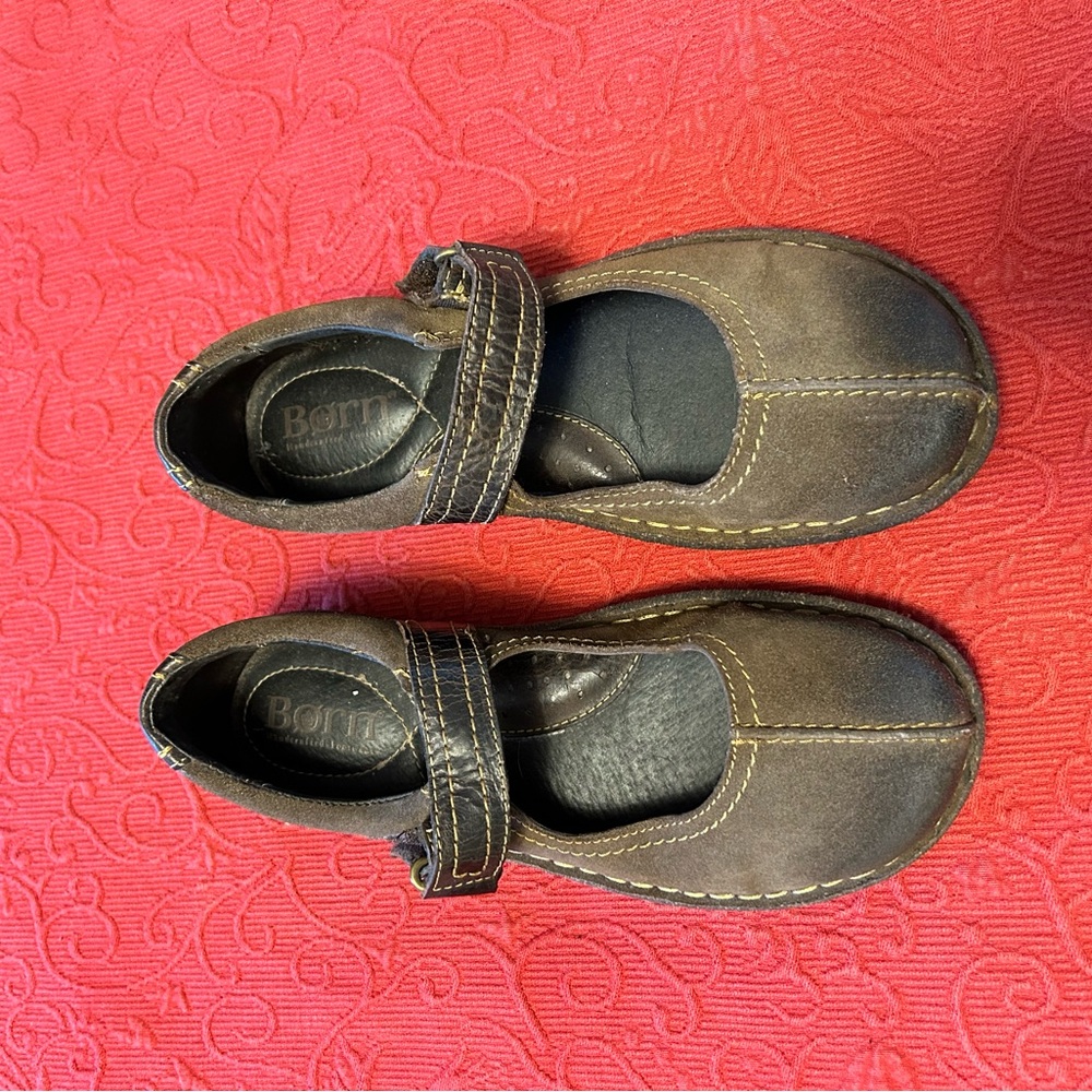 Born Brown Sueded Leather Mary Janes, size 6.5